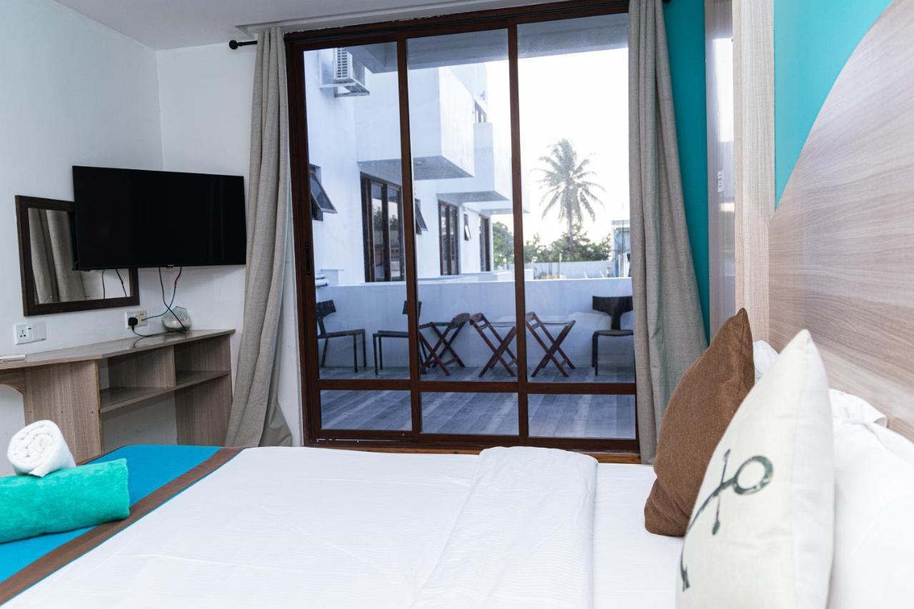 Aquzz Hotel & Spa - Maldives Maafushi Extérieur photo
