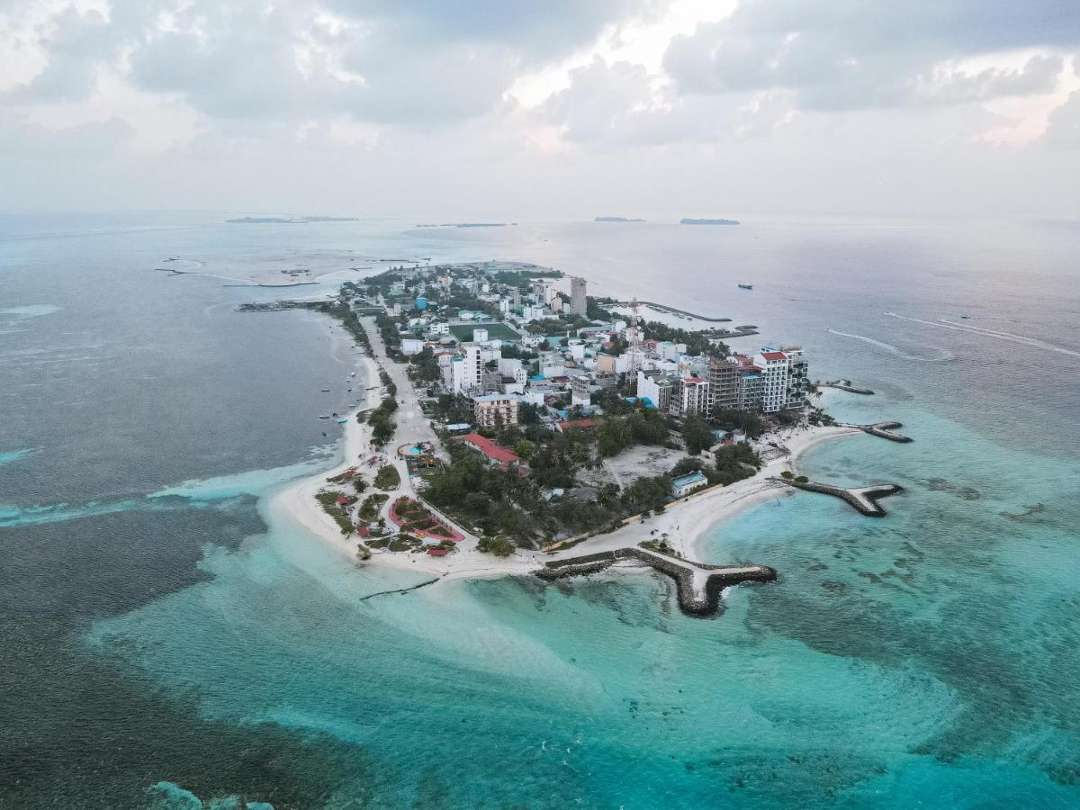 Aquzz Hotel & Spa - Maldives Maafushi Extérieur photo